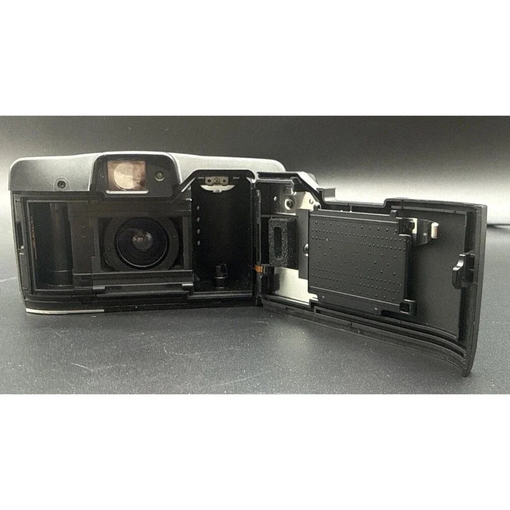 Canon Sure Shot 60  Zoom SAF 35mm Point & Shoot Film Camera Not Tested